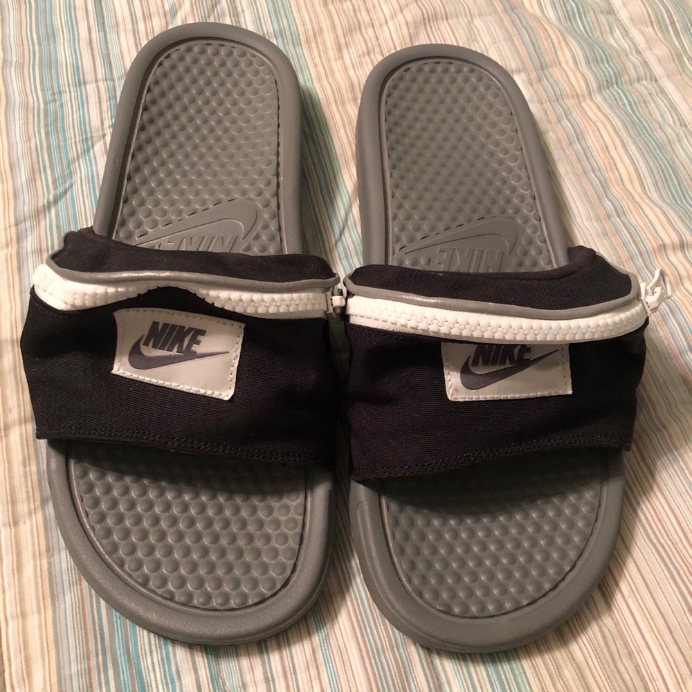 Nike Fannypack Sandals